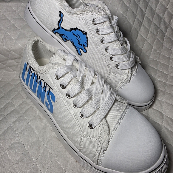 Detroit Lions Womens White Sneakers Size 9